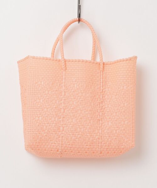 MAISON mou(メゾンムー)の「【Moon Bird/ムーンバード】メキシコ製・手編みのメルカドバッグ(S)MBST26-10(かごバッグ・レディース・ピンク/ゴールド/ブルー系その他2/ネイビー系/グリーン系その他2/ピンク系その他/ライトブルー・FREE)」の1枚目の写真