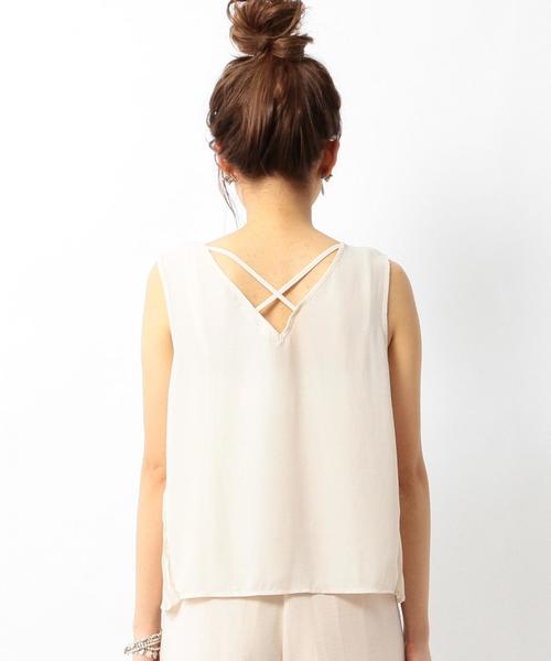 Another Edition(アナザーエディション)の「サイドプリーツノースリーブ/AEBFC ワキプリーツNSL◆(シャツ/ブラウス・レディース・ブラック/ナチュラル/ベージュ・FREE)」の6枚目の写真