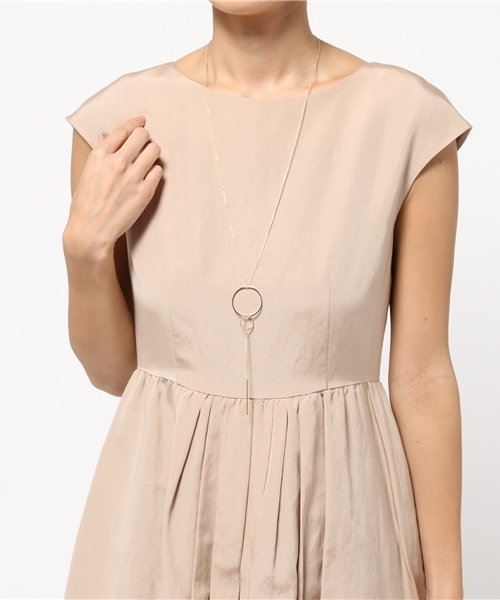 ROPE' PICNIC（ロペピクニック）の「モチーフデザインＹ字ネックレス（ネックレス・レディース・ゴールド/ゴールド系その他・FREE）」の5枚目の写真