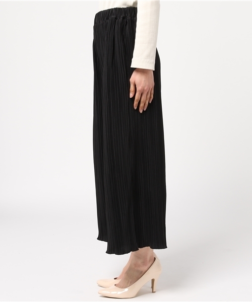LBC（エルビーシー）の「プリーツイージーパンツ（その他パンツ・レディース・ブラック/グレー・MEDIUM/LARGE）」の4枚目の写真