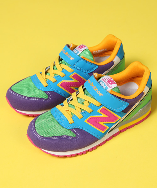 NEW BALANCE（ニューバランス）の「NEW BALANCE / "KV996" Kids (17～21.5cm)（スニーカー・キッズ・パープル/ネイビー/その他1/ブラック系その他/バイオレット/その他2/その他3/ベージュ・17cm/17.5cm/18cm/18.5cm/19cm/20cm/19.5cm/20.5cm/21cm/20.5/21/21.5cm）」の4枚目の写真