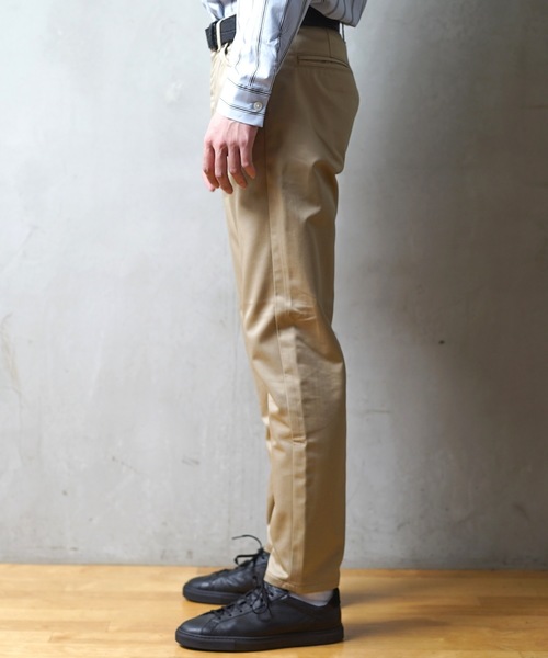 KAIKO（カイコー）の「KAIKO THE CHINO TROUSER SLIM TAPERED（チノパンツ・メンズ・ブラック/ベージュ/ブラウン・S/M/L）」の4枚目の写真