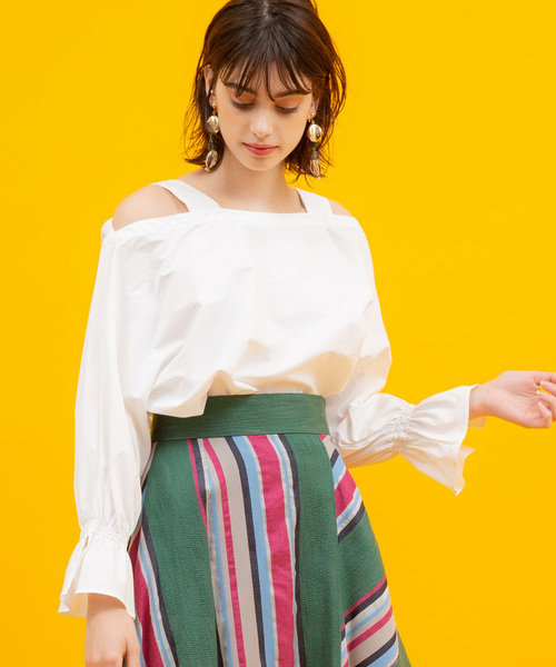 UNITED TOKYO（ユナイテッドトウキョウ）の「ウォッシャブルオフショルブラウス（シャツ/ブラウス・レディース・パープル/オフホワイト/ピンク/ブラック・1）」の20枚目の写真