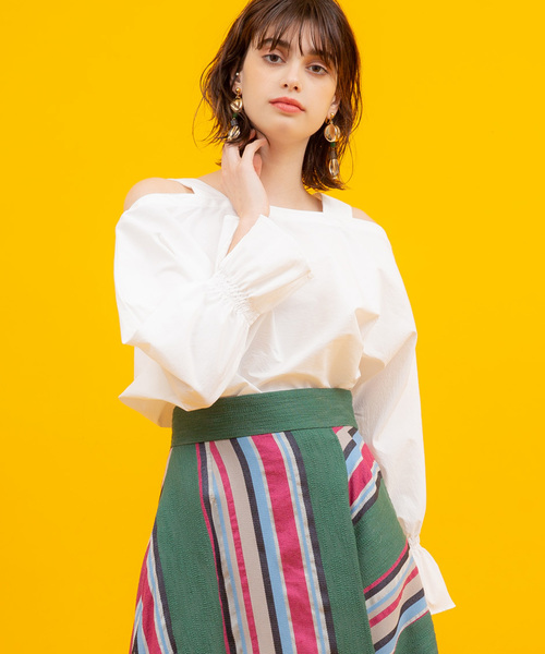 UNITED TOKYO（ユナイテッドトウキョウ）の「ウォッシャブルオフショルブラウス（シャツ/ブラウス・レディース・パープル/オフホワイト/ピンク/ブラック・1）」の19枚目の写真