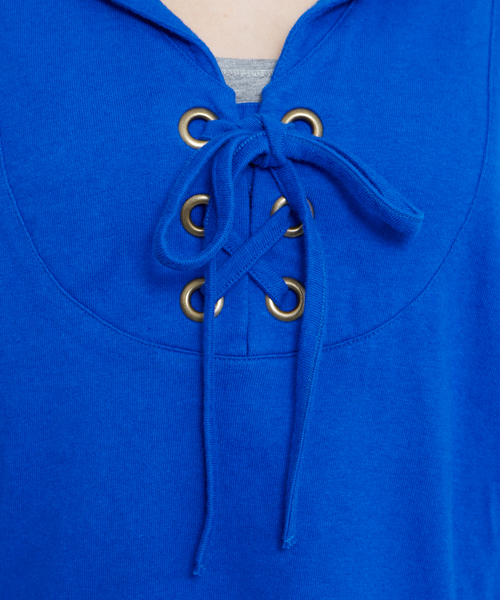 X-girl(エックスガール)の「LACE-UP FRONT TUNIC(Tシャツ/カットソー・レディース・ホワイト/ブラック/ブルー・1/2)」の6枚目の写真