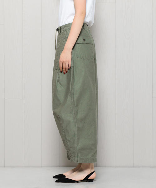 Needles（ニードルス）の「＜NEEDLES＞BALOON FATIGUE PANTS/パンツ（カーゴパンツ・レディース・オリーブ/ネイビー・1）」の4枚目の写真