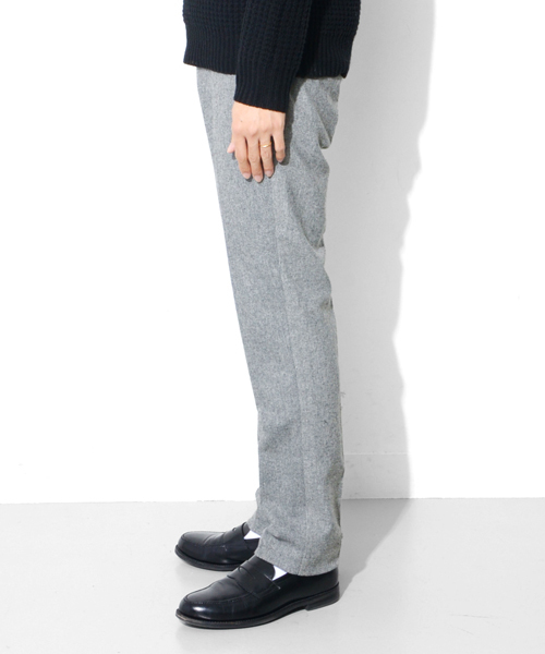 URBAN RESEARCH DOORS MENS（アーバンリサーチ ドアーズ メンズ）の「DOORS フラノトラウザー（その他パンツ・メンズ・ライトグレー/チャコール/ネイビー/カーキ・36/38/40/42）」の5枚目の写真