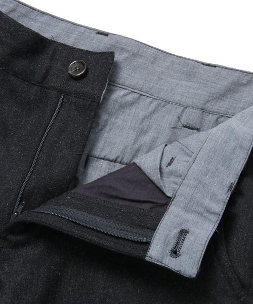 URBAN RESEARCH DOORS MENS（アーバンリサーチ ドアーズ メンズ）の「DOORS フラノトラウザー（その他パンツ・メンズ・ライトグレー/チャコール/ネイビー/カーキ・36/38/40/42）」の10枚目の写真
