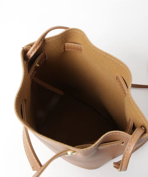 STYLEBLOCK（スタイルブロック）の「巾着型ミニショルダーバッグ（ショルダーバッグ・レディース・ブラック/ダークグリーン/ネイビー/グレー/カーキ/ピンク/ワインレッド/ブラック系その他/ブラウン系その他/グリーン系その他/レッド系その他・FREE）」の17枚目の写真