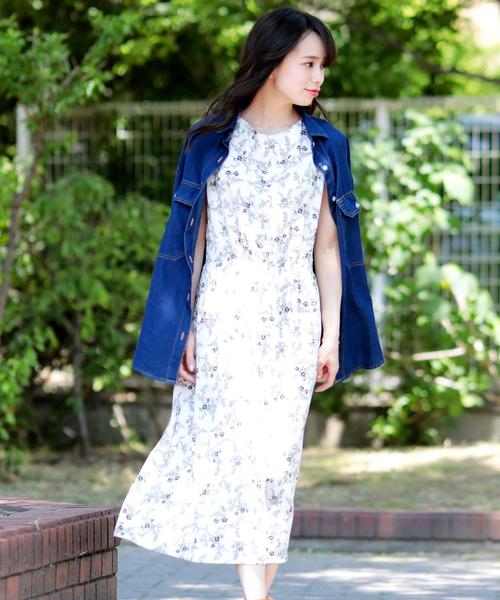Girly Doll(ガーリードール)の「花柄 ノースリーブ ロングワンピース(ワンピース・レディース・ホワイト/ブラック/ベージュ/ネイビー/ホワイト系その他/ブラック系その他/ベージュ系その他/ブルー系その他/ブラック系その他2/ブラック系その他3/ベージュ系その他2/ベージュ系その他3・FREE)」の20枚目の写真