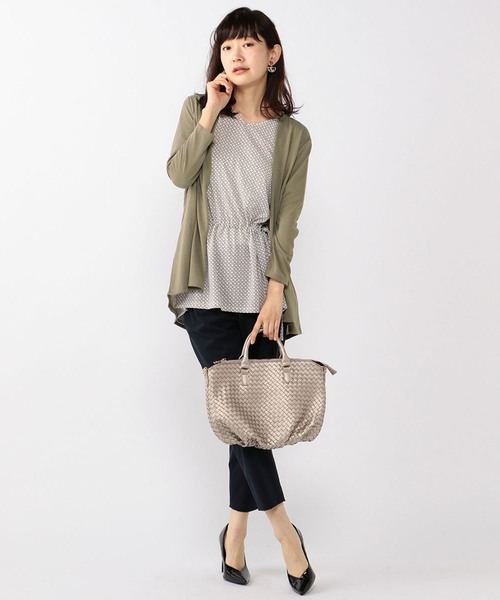 A/C DESIGN BY ALPHA CUBIC（エーシーデザインバイアルファキュービック）の「吸水速乾ミドル丈カーディガン（カーディガン/ボレロ・レディース・ライトグレー/ブラック/モカ・M size/L size）」の10枚目の写真