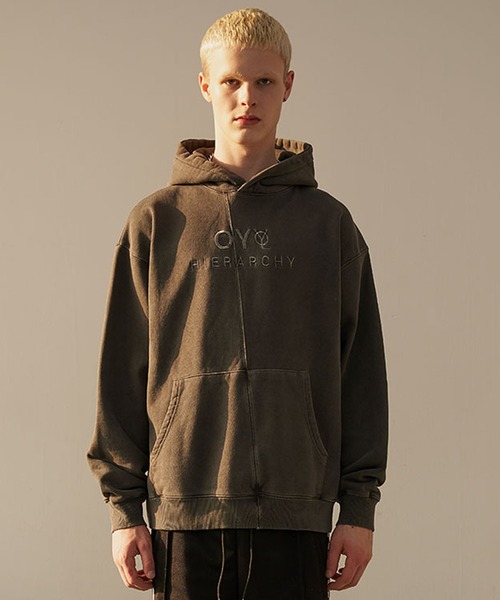 OY（オーワイ）の「カッティングピグメントプルオーバーパーカー/フーディー（パーカー・メンズ・ブラック/ベージュ/ブルー・1/2）」の5枚目の写真