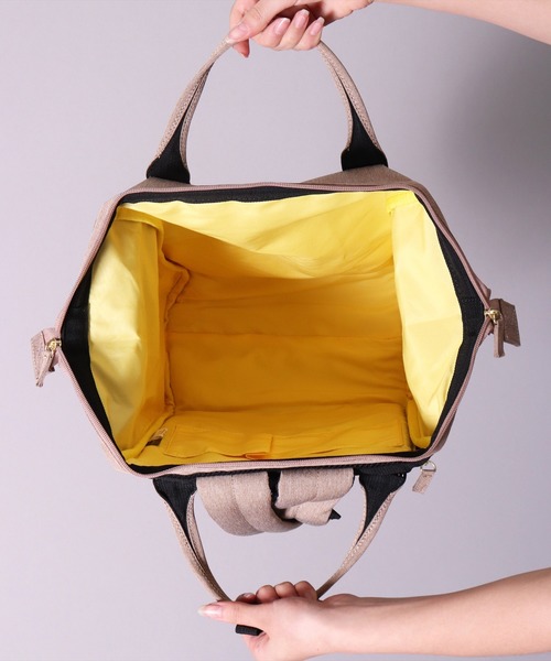 anello(アネロ)の「(LF)【anello】がばっと開く 口金 バックパック(レギュラーサイズ)(バックパック/リュック・レディース・ライトグレー/ブラック/ネイビー/グレー/ベージュ/マスタード/トリコロール・FREE)」の12枚目の写真