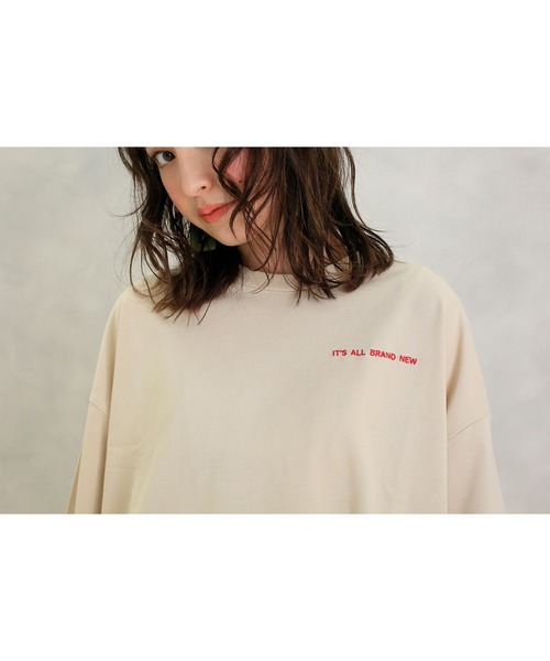 one after another NICE CLAUP（ワンアフターアナザーナイスクラップ）の「バックプリントロングTシャツ（Tシャツ/カットソー・レディース・ベージュ/オフホワイト/カーキ・FREE）」の14枚目の写真