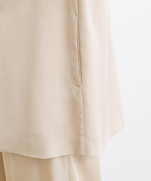 ADAM ET ROPE'（アダムエロペ）の「テンセルフルイドジャケット（ノーカラージャケット・レディース・ベージュ/ライトグリーン・FREE）」の6枚目の写真