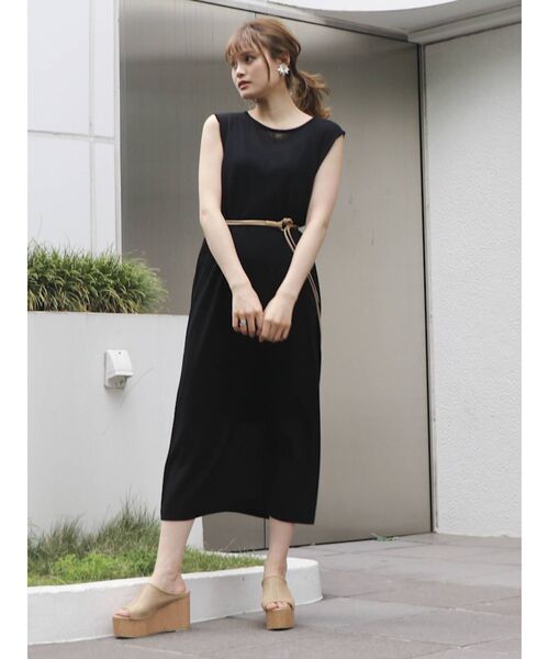 dazzlin（ダズリン）の「シアーニットロングワンピース（ワンピース・レディース・ブラック/ブラウン/オフホワイト/グリーン・FREE）」の8枚目の写真