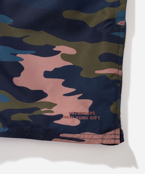 Saturdays NYC（サタデーズ ニューヨークシティ ）の「Timothy Camo（水着・メンズ・ネイビー/オリーブ・L/M/S/XL/X-SMALL）」の6枚目の写真