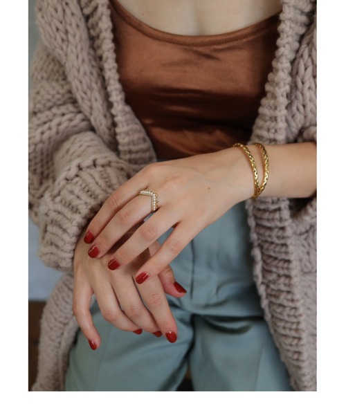 BOEMY(ボエミー)の「ヴィンテージ調 ブレイドニュアンス2連バングル(バングル/リストバンド・レディース・ゴールド・FREE)」の4枚目の写真