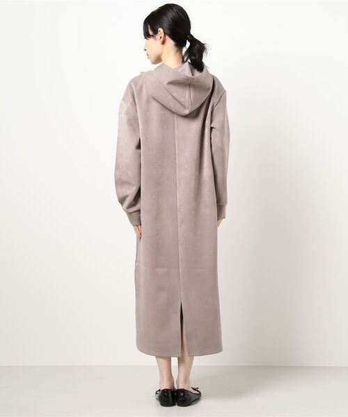 INTERPLANET（インタープラネット）の「ベロアダンボールフード付ワンピース（ワンピース・レディース・モカ/ライトグレー/チャコールグレー・FREE）」の5枚目の写真