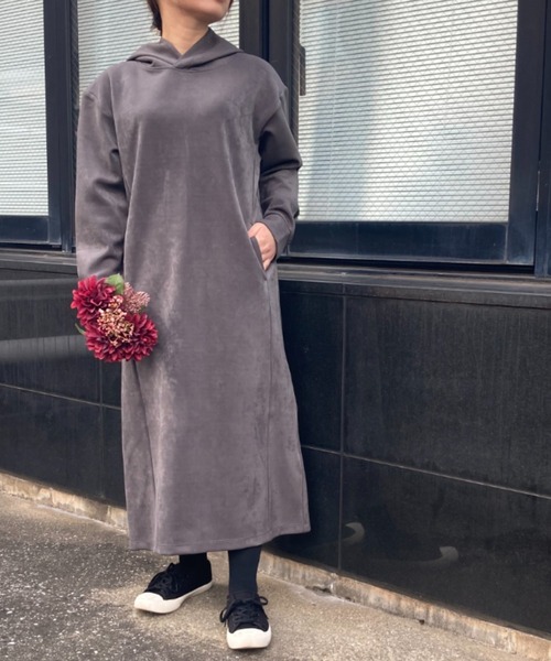 INTERPLANET（インタープラネット）の「ベロアダンボールフード付ワンピース（ワンピース・レディース・モカ/ライトグレー/チャコールグレー・FREE）」の9枚目の写真
