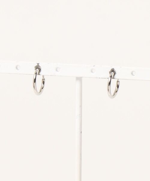 sunny branch（サニーブランチ）の「ブラス　12㎜フープイヤリング（イヤリング・レディース・ブラック/シルバー/ゴールド/スミクロ/ライトピンク/ラベンダー・FREE）」の8枚目の写真