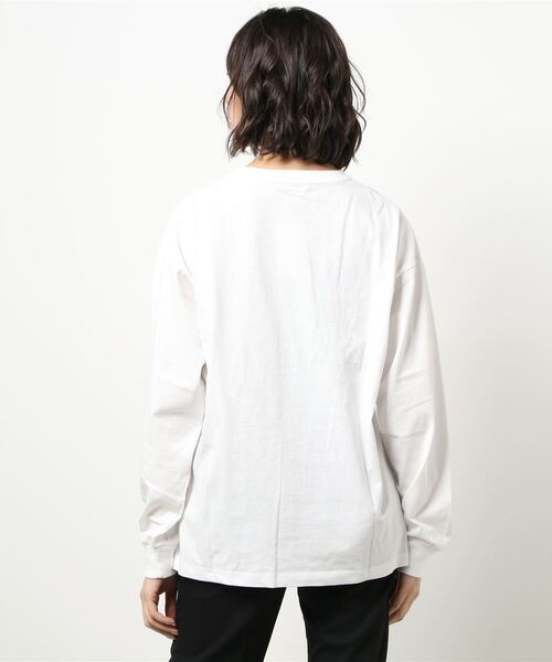 LOWRYS FARM（ローリーズファーム）の「フォトプリントＴＥＥＬＳ　931840（Tシャツ/カットソー・レディース・チャコールグレー/イエロー/アイボリー・FREE）」の7枚目の写真