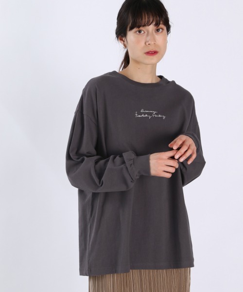 LOWRYS FARM（ローリーズファーム）の「フォトプリントＴＥＥＬＳ　931840（Tシャツ/カットソー・レディース・チャコールグレー/イエロー/アイボリー・FREE）」の8枚目の写真