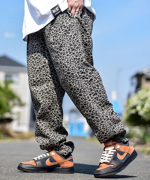 ８(eight)（エイト）の「シェフパンツ（チノパンツ・メンズ・ホワイト/ブラック/ブラウン/カーキ/サックスブルー/サンドベージュ/ホワイト系その他/ブラック系その他/グレー系その他/ブラウン系その他/ワンウォッシュ/ブラック系その他2/ネイビー系/カーキ系1/ネイビー系1/ブラック系その他4/ホワイト系その他2/ブラック系その他3/ネイビー系2/ベージュ/グリーン系その他/ベージュ系その他3/キナリ/ベージュ系その他2/ネイビー/ブラック系その他5/ベージュ系その他/ホワイト系その他3・SMALL/MEDIUM/X-LARGE/LARGE）」の21枚目の写真