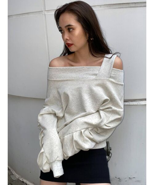 EMODA（エモダ）の「オープンショルダールーズプルオーバー（スウェット・レディース・ライトブルー/ブラック/グレー/イエロー・FREE）」の14枚目の写真