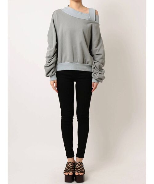 EMODA（エモダ）の「オープンショルダールーズプルオーバー（スウェット・レディース・ライトブルー/ブラック/グレー/イエロー・FREE）」の18枚目の写真
