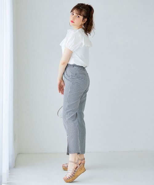 MAJESTIC LEGON（マジェスティックレゴン）の「フレンチスリムパンツ（その他パンツ・レディース・ベージュ/ブラック系その他/グリーン系その他・SMALL/MEDIUM）」の14枚目の写真