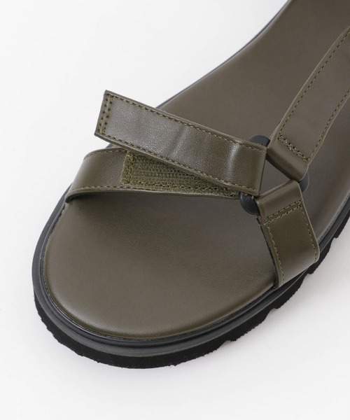 SENSE OF PLACE by URBAN RESEARCH(センスオブプレイスバイアーバンリサーチ)の「フェイクレザーベルクロサンダル(サンダル・メンズ・ブラック/カーキ・MEDIUM/LARGE)」の9枚目の写真