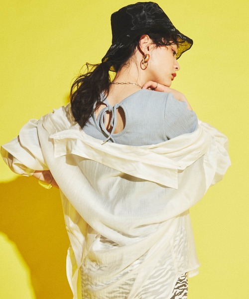 dispark（ディスパーク）の「DISPARK/サークルスリットデザインＴシャツ（Tシャツ/カットソー・レディース・ブルー/オフホワイト・FREE）」の2枚目の写真