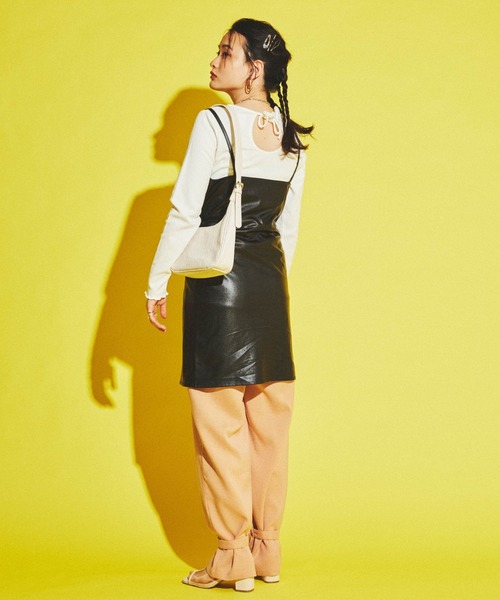 dispark（ディスパーク）の「DISPARK/サークルスリットデザインＴシャツ（Tシャツ/カットソー・レディース・ブルー/オフホワイト・FREE）」の12枚目の写真