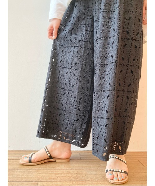 BEARDSLEY(ビアズリー)の「《FABIO RUSCONI/ファビオ・ルスコーニ》パールサンダル(サンダル・レディース・ブラック・36/37/38)」の6枚目の写真