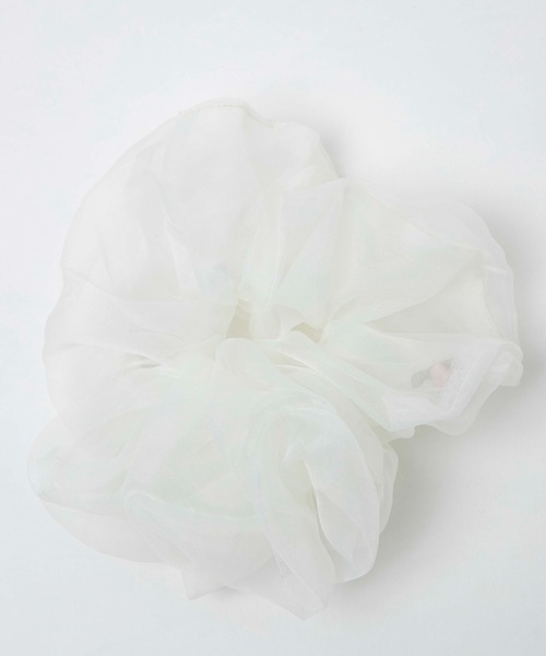 WEGO（ウィゴー）の「WEGO/透けビッグシュシュ（シュシュ・レディース・ベージュ/パープル/ブラウン/グレー/オフホワイト/イエロー/オレンジ/グリーン/キャメル/ライトピンク/ブラック/ライトパープル/その他1・FREE）」の15枚目の写真