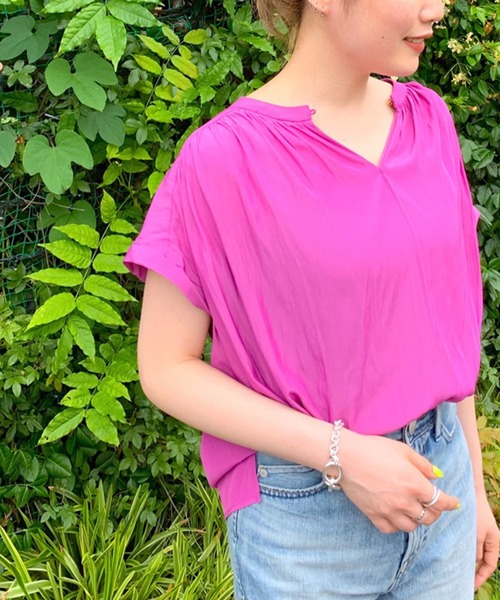 RIVE DROITE（リヴドロワ）の「繊細な女性らしさをプラス　カッセンデシンフレンチブラウス（シャツ/ブラウス・レディース・ネイビー/ダークグリーン/ピンク/オフホワイト/ミント/ブラック/ライトベージュ・FREE）」の7枚目の写真