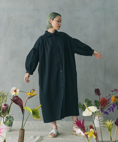 manana suerte（マニャーナスエルテ）の「ギャザーシャツワンピース（シャツワンピース・レディース・ブラック/グリーン/ホワイト・FREE）」の6枚目の写真