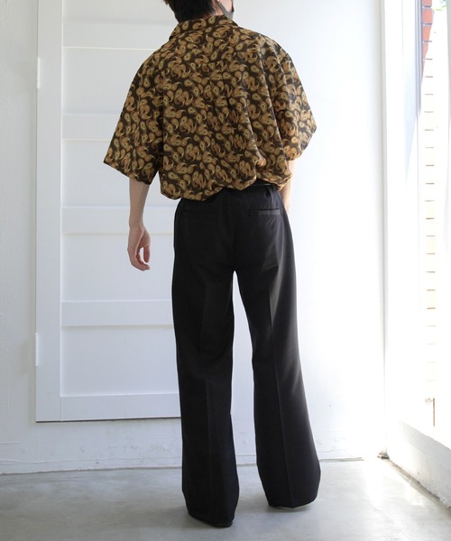 kutir（クティール）の「【セットアップ着用可】ペイズリー柄開襟シャツ（シャツ/ブラウス・メンズ・ライトグレー/ダークブラウン/ネイビー/サックスブルー・MEDIUM/LARGE）」の12枚目の写真