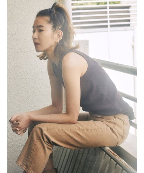 Ungrid（アングリッド）の「DODOJEANコラボ アメスリタンクトップ（Tシャツ/カットソー・レディース・アイボリー/グレー/チャコールグレー/ライトピンク/ボルドー/ミント/グリーン系その他/ダークオリーブ/パープル/カーキ・FREE）」の10枚目の写真