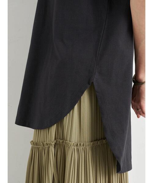 earth music&ecology（アースミュージックアンドエコロジー）の「Being blooming ビッグチュニック ＊（Tシャツ/カットソー・レディース・ブラック/オフホワイト・FREE）」の6枚目の写真