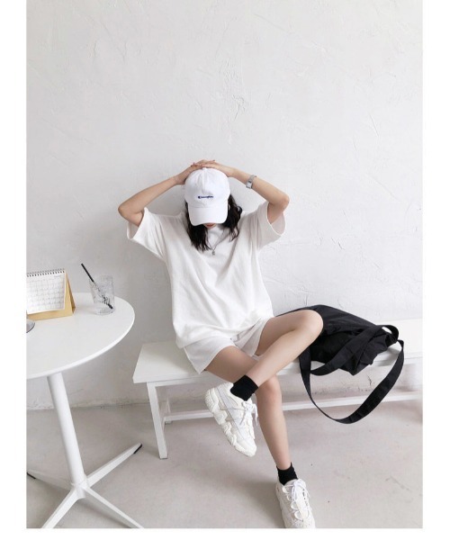 DEVICE（デバイス）の「ショートパンツ+トップス2点セットのルームウェア セットアップ ワンマイルウェア（スウェット・レディース・ホワイト/グレー・FREE）」の11枚目の写真