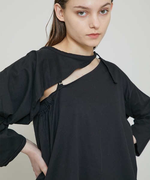 FEMMENT（ファモン）の「【FEMMENT(ファモン)】cotton organic cross jersey 2WAY asymmetric top コットンオーガニッククロスジャージー2wayアシンメトリックトップス LJ11-606（Tシャツ/カットソー・レディース・ホワイト/ブラック/ライトグリーン・1）」の5枚目の写真