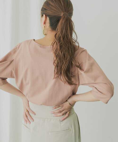 KBF+(ケービーエフプラス)の「KBF+ 袖タックTシャツ(Tシャツ/カットソー・レディース・ブラック/オレンジ系その他/オフホワイト・ONE)」の1枚目の写真