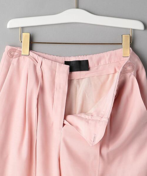 UNUSED（アンユーズド）の「＜UNUSED＞レーヨンイージーショートパンツ Ψ（その他パンツ・レディース・ライトピンク・0）」の4枚目の写真