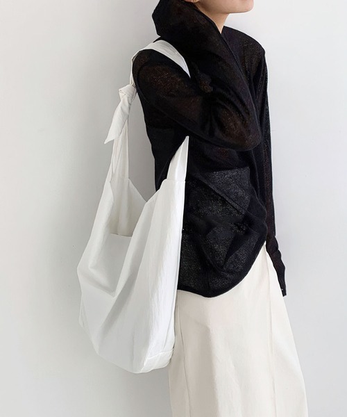 me+em select(ミームセレクト)の「アンニュイルーズシアーニット(ニット/セーター・レディース・ブラック/グレー/カーキ/アイボリー・FREE)」の17枚目の写真