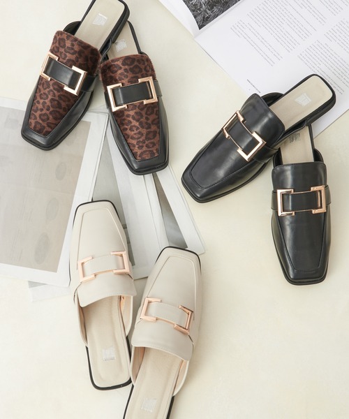 COLONY 2139(コロニートゥーワンスリーナイン)の「【マカロンFoot】スクエアバックルスリッパローファー(サンダル・レディース・ライトグレー/ブラック・23.5cm/24.5cm)」の8枚目の写真