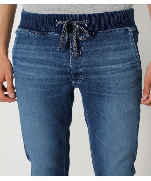 AZUL by moussy（アズールバイマウジー）の「DOBBY DENIM SLIM JOGGER /ドビーデニムスリムジョガー（デニムパンツ・メンズ・ブルー/ブラック・SMALL/X-SMALL/X-LARGE/LARGE/MEDIUM）」の12枚目の写真