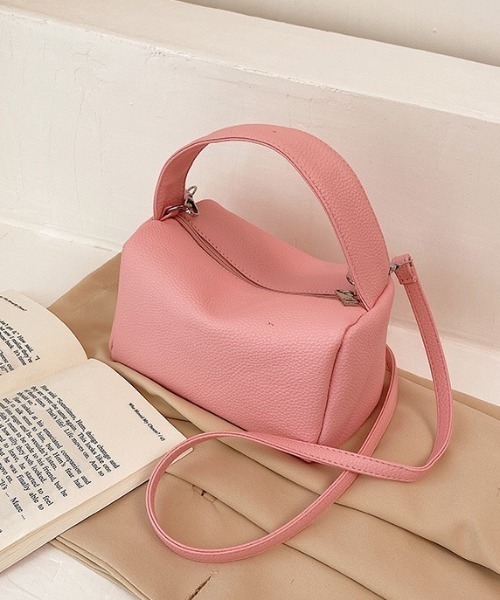 LAC-VERT(ラック・ヴェール)の「PUレザーミニボストンバッグ(ハンドバッグ・レディース・イエロー/ベージュ/ブラック/オレンジ/シャンパン/パープル/サーモンピンク/ベビーピンク/ホワイト/グリーン/ライトピンク/ブラウン・FREE)」の10枚目の写真