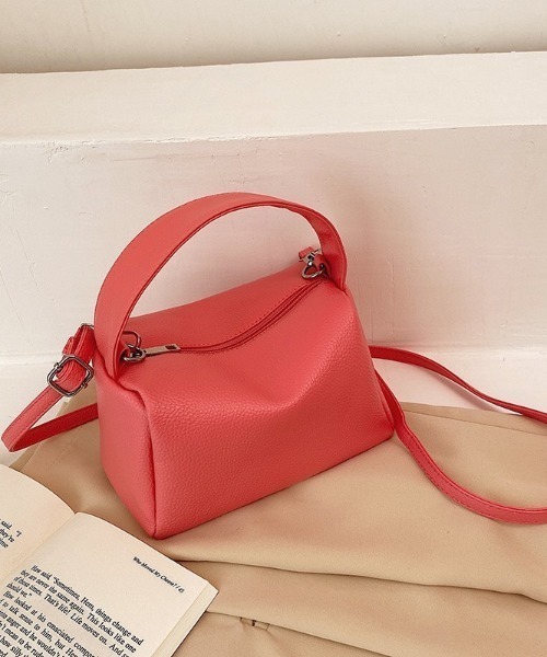 LAC-VERT(ラック・ヴェール)の「PUレザーミニボストンバッグ(ハンドバッグ・レディース・イエロー/ベージュ/ブラック/オレンジ/シャンパン/パープル/サーモンピンク/ベビーピンク/ホワイト/グリーン/ライトピンク/ブラウン・FREE)」の11枚目の写真